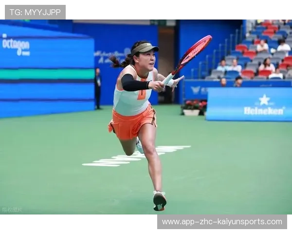 朱琳逆转取胜晋级大师赛次轮，展现中国金花顽强竞技风采