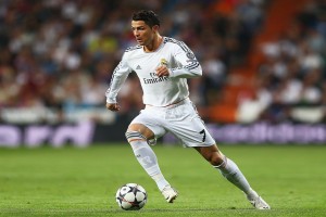 开云平台-利物浦1_0力克皇马：战术的成功与球员的复苏之路，利物浦对皇马2021